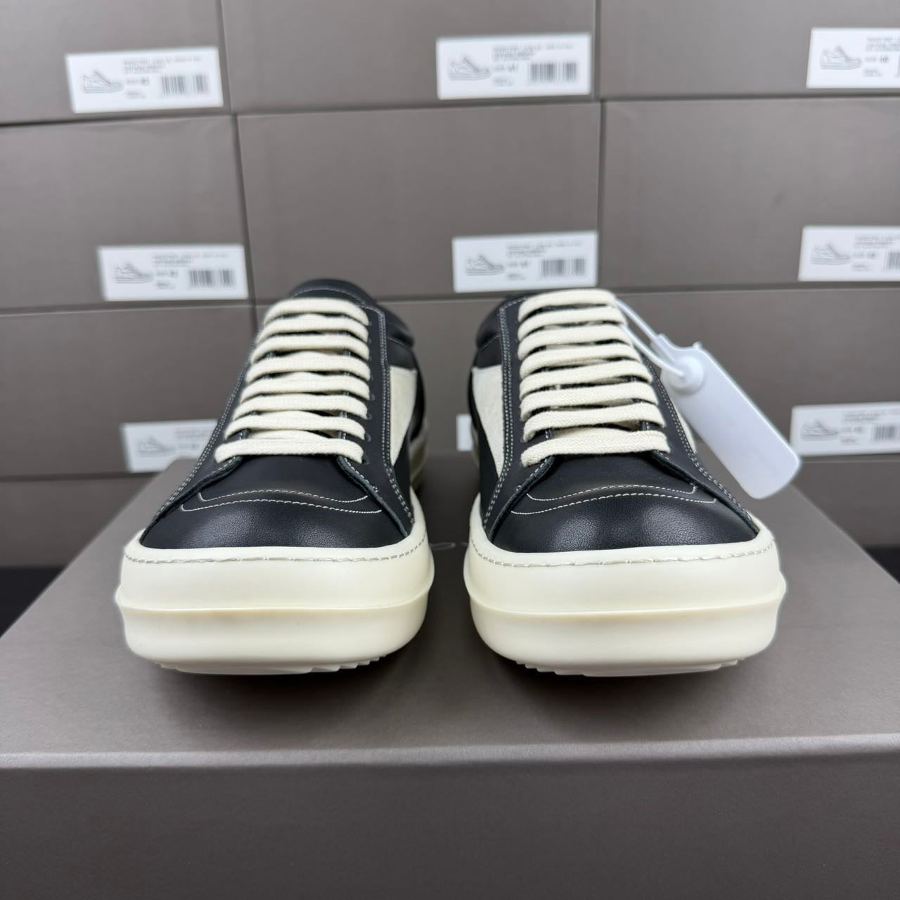 Vintage Low Shoes