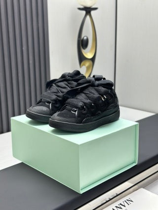 Curb Shoes