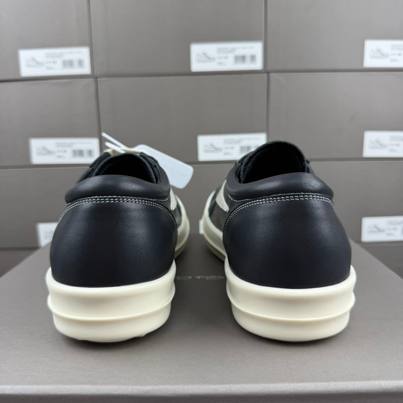 Vintage Low Shoes