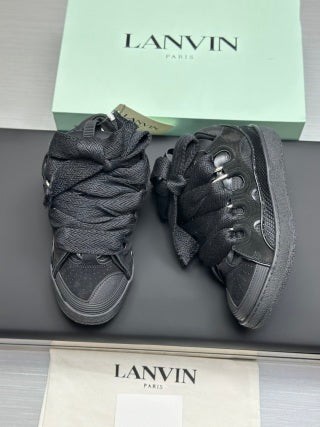 Curb Shoes