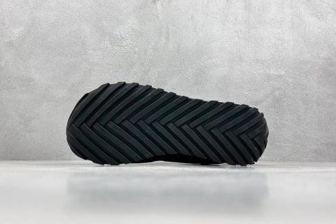 Orbit Runner