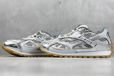 Orbit Runner